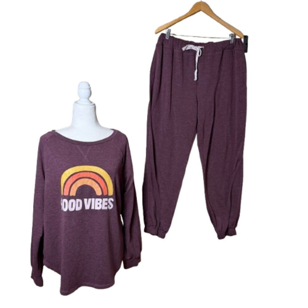 Good Vibes Maroon Sweatsuit Crewneck & Jogger Pants Set Size XL
